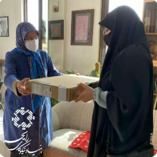 اهدای لپ تاپ